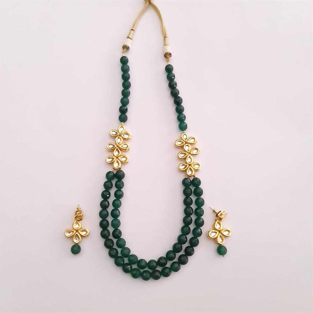DOUBLE STING GREEN PEARL NECKLACE