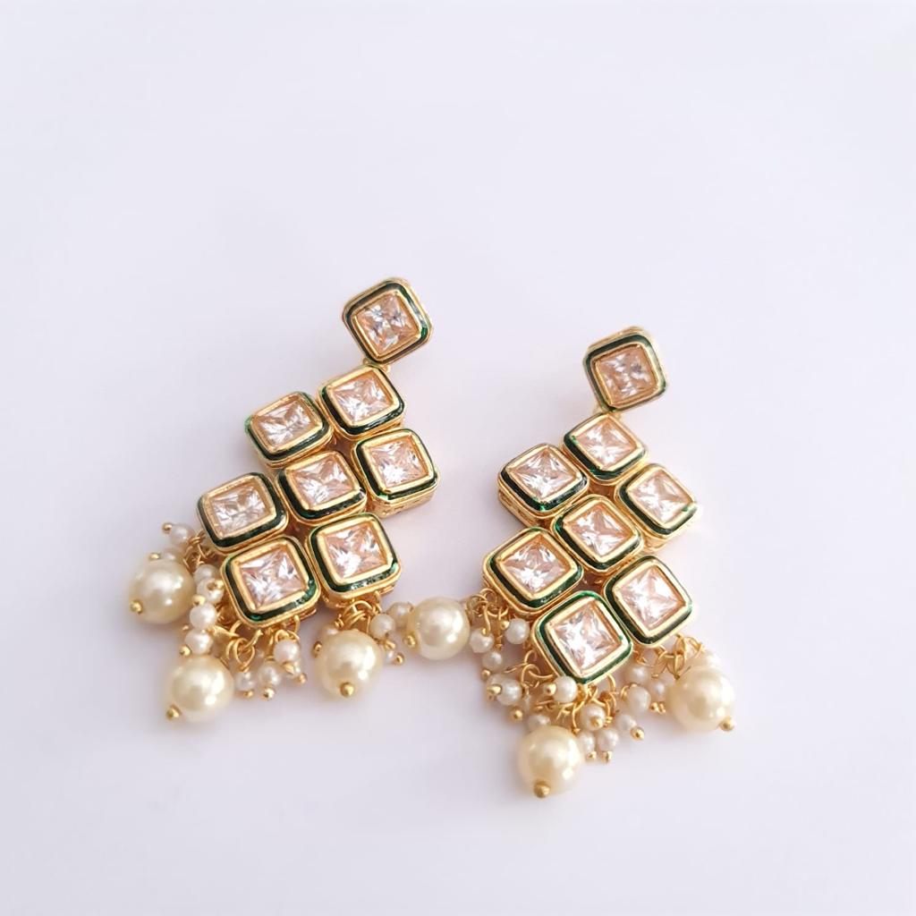 KUNDAN EARRING WITH MEENAKARI