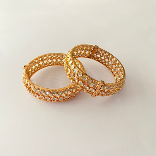 Rose Gold Plated Kundan Pair Bangle