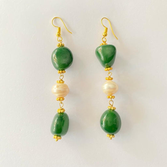 Emerald With Pearl Earring