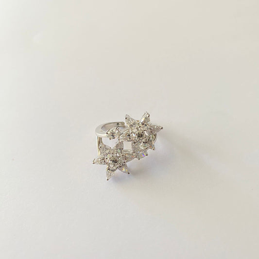 Pure Silver 92.5 Floral Design Diamond Ring