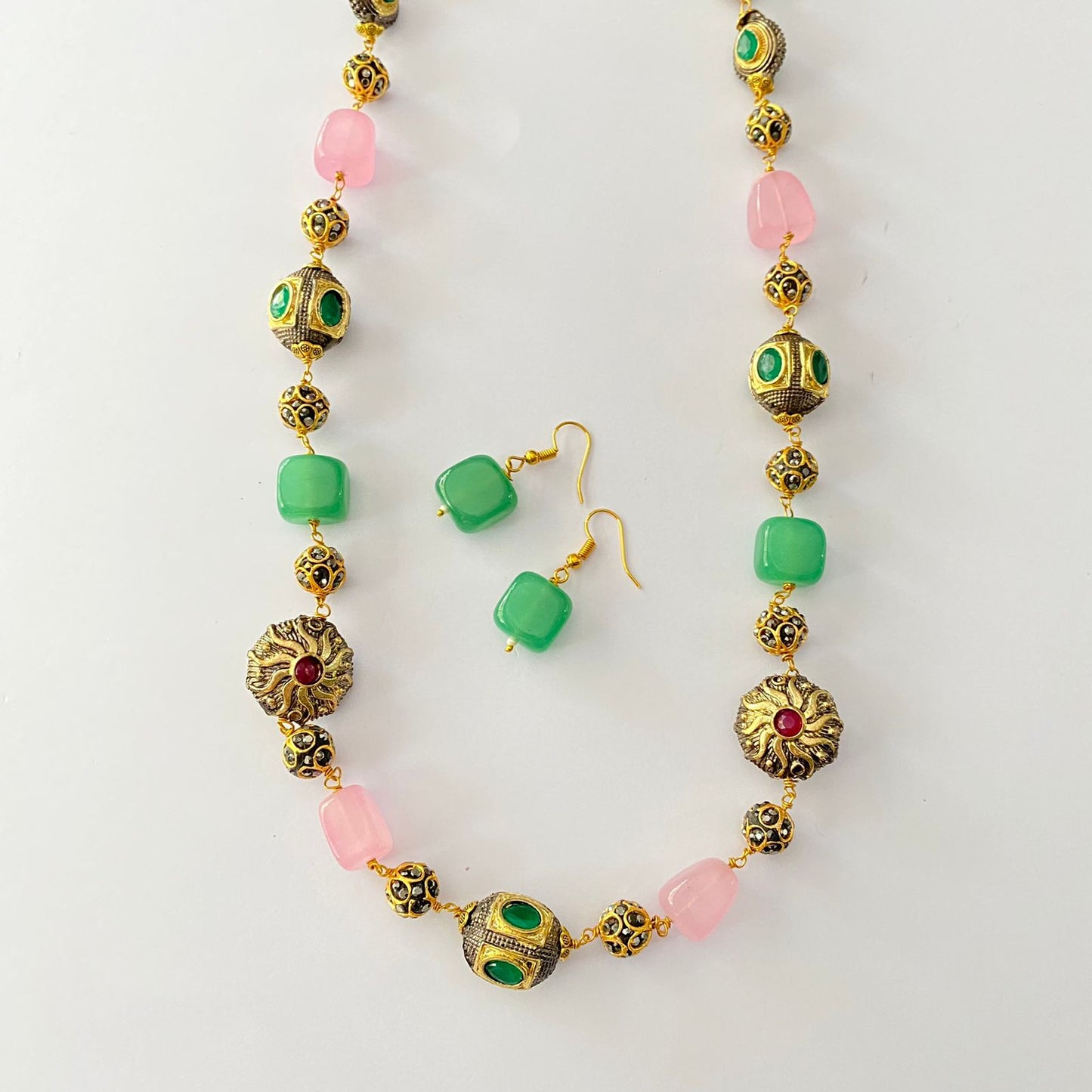Multi Color Necklace Set