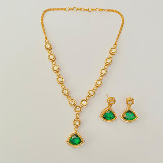 Polki Emerald Diamond Necklace Set