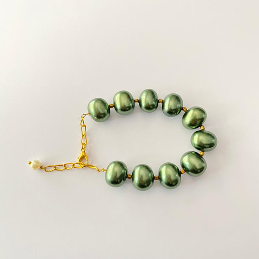 Emerald Shin Pearl Bracelet For women