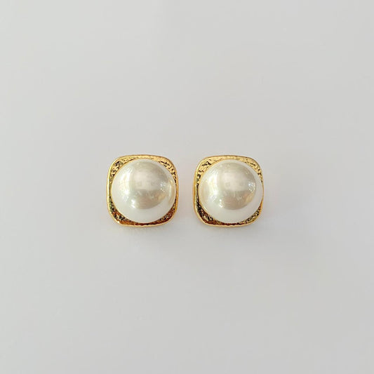 White Pearl With Side Gold Plated Stud
