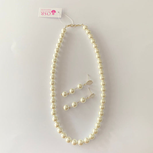 White Pearl Necklace Set
