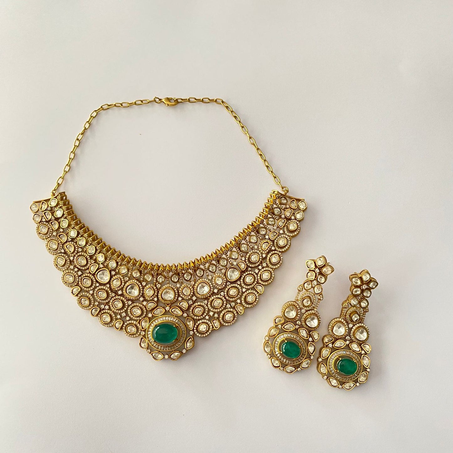 Green stone Antique Gold fusion Necklace