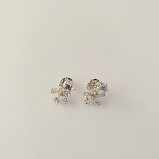 Pure Silver 92.5 Flower Earring