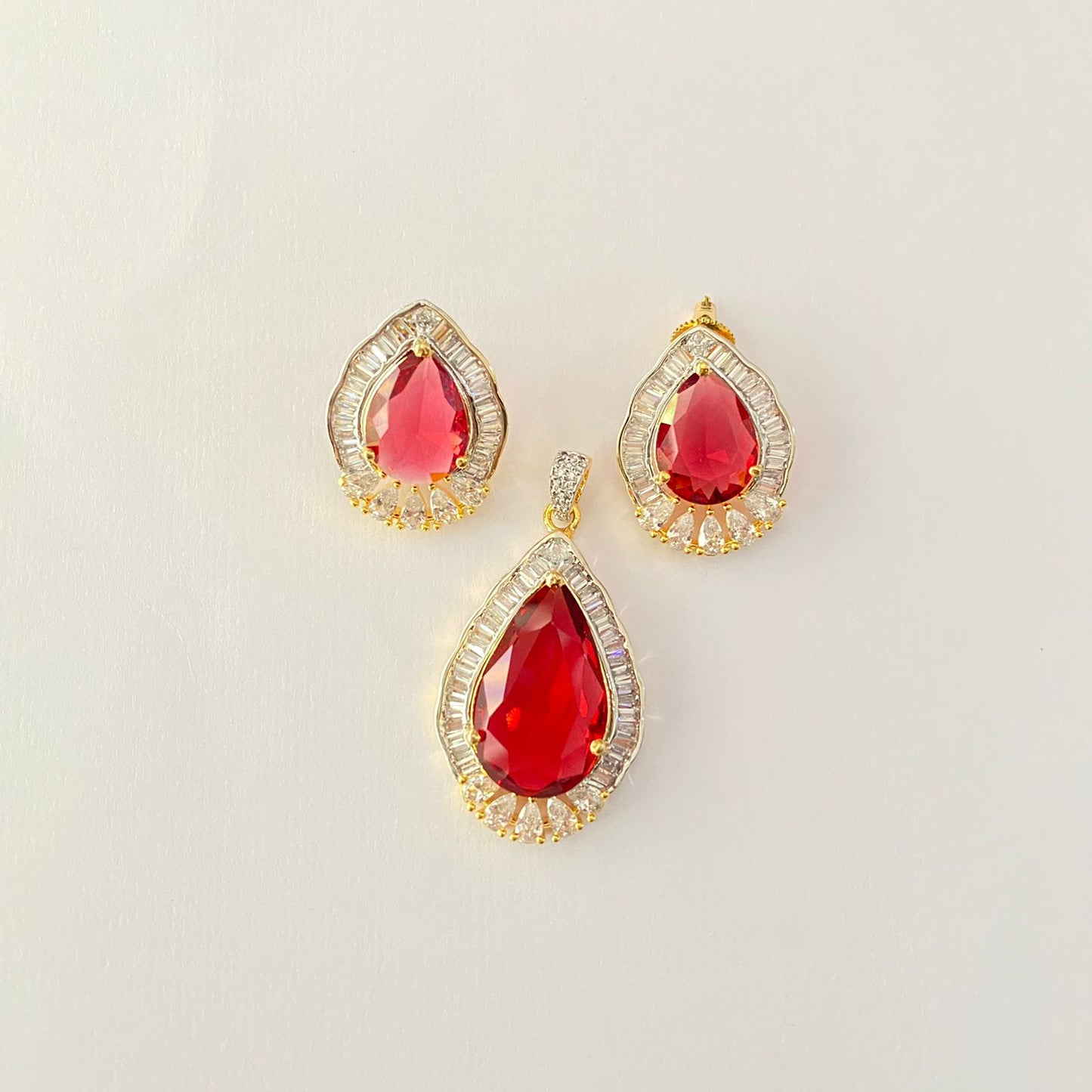 Red Stone Gold Plated Pendant Set