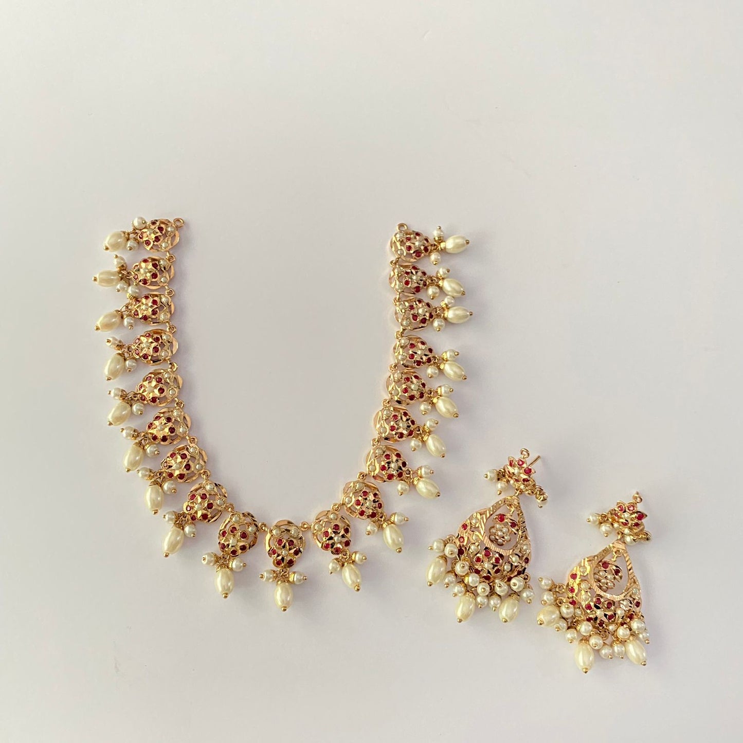 Ruby Gold Plated Jadau Sleek Necklace Set
