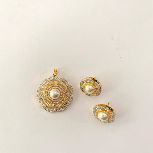 Pearl A.D Gold plated Pendant set