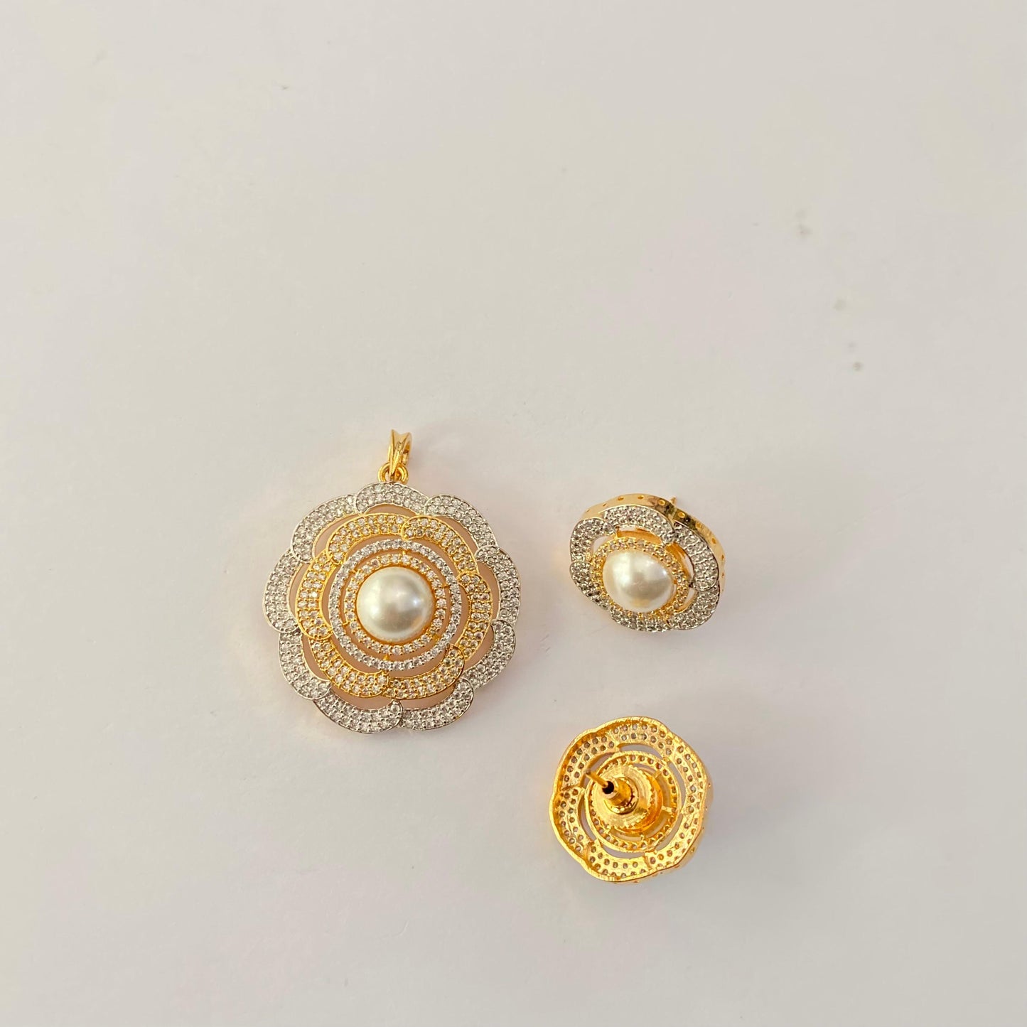 Pearl A.D Gold plated Pendant set
