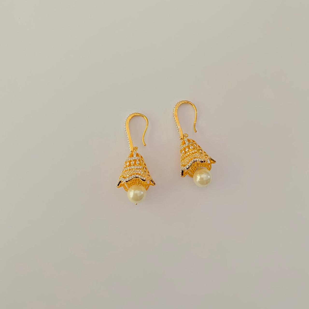 Diamond with pearl Hoop earring