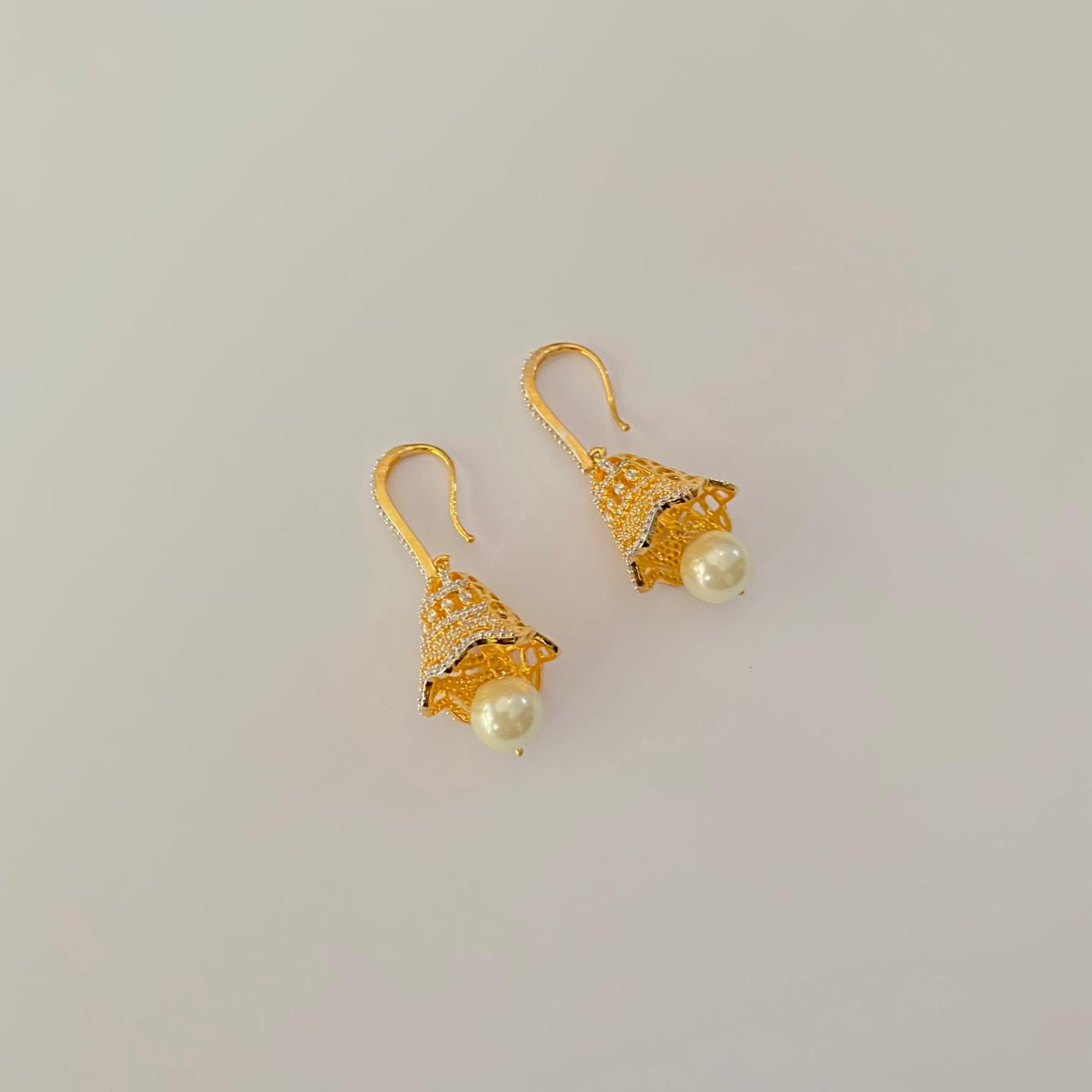 Diamond with pearl Hoop earring