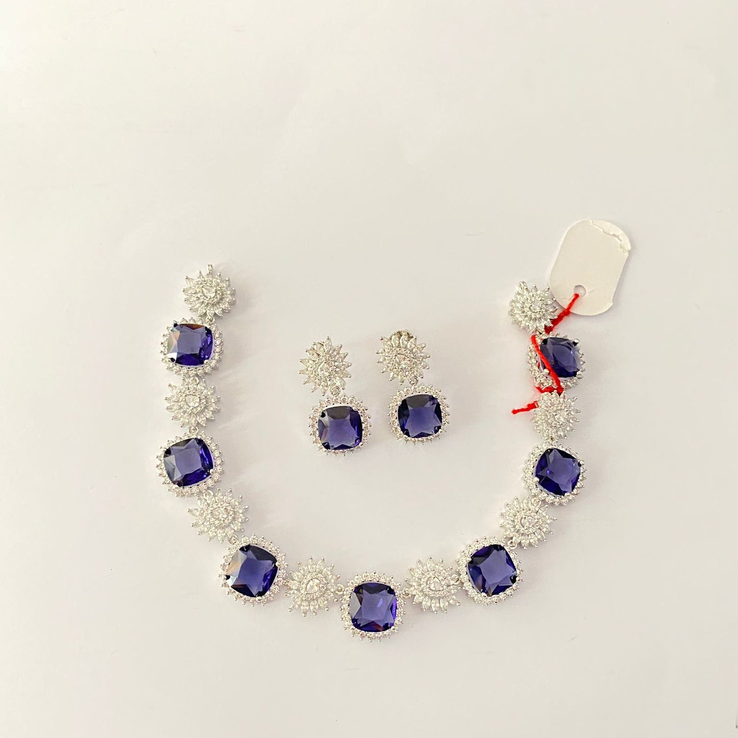 Blue Diamond classic design Necklace Set