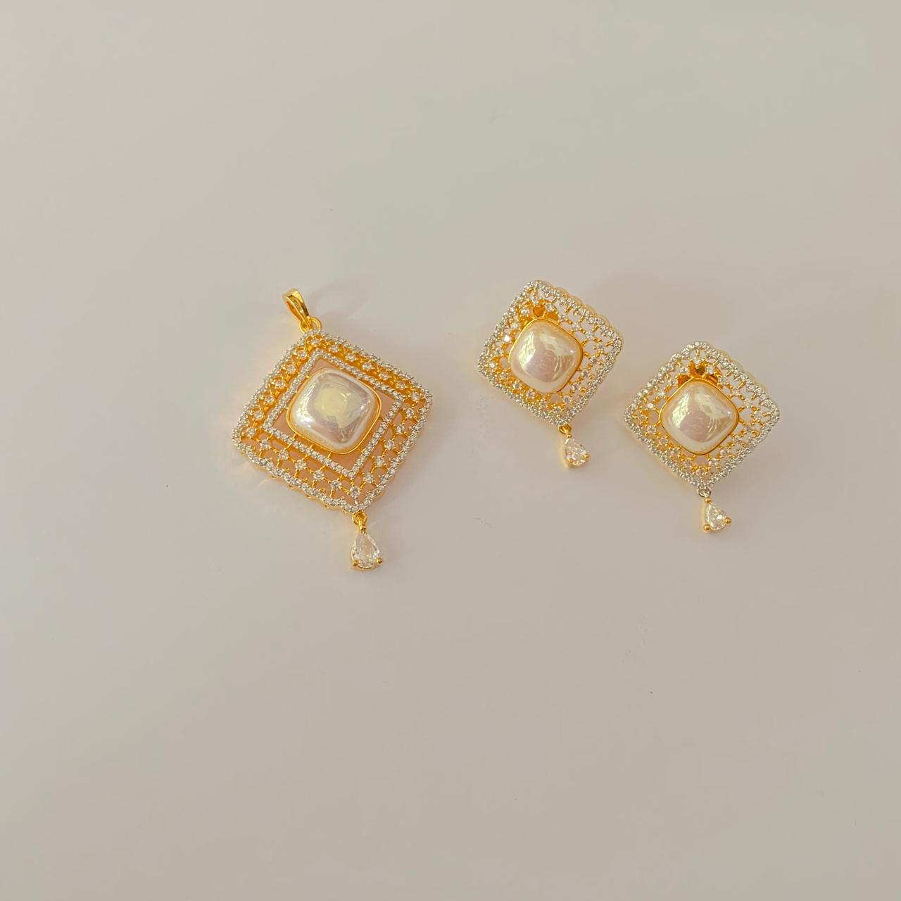Diamond Pearl Gold Plated latest design Pendant Set