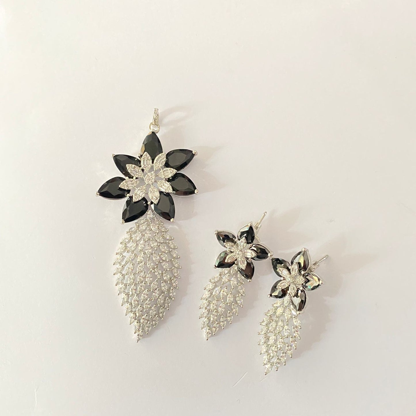 Silver Plated Black Diamond Pendant Set