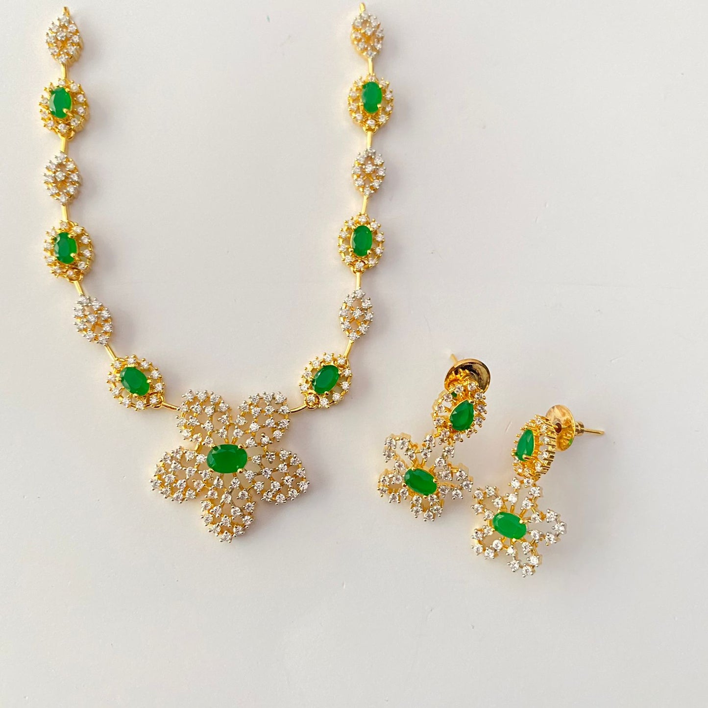 Emerald (Green) Gold plated Diamonds Necklace Set