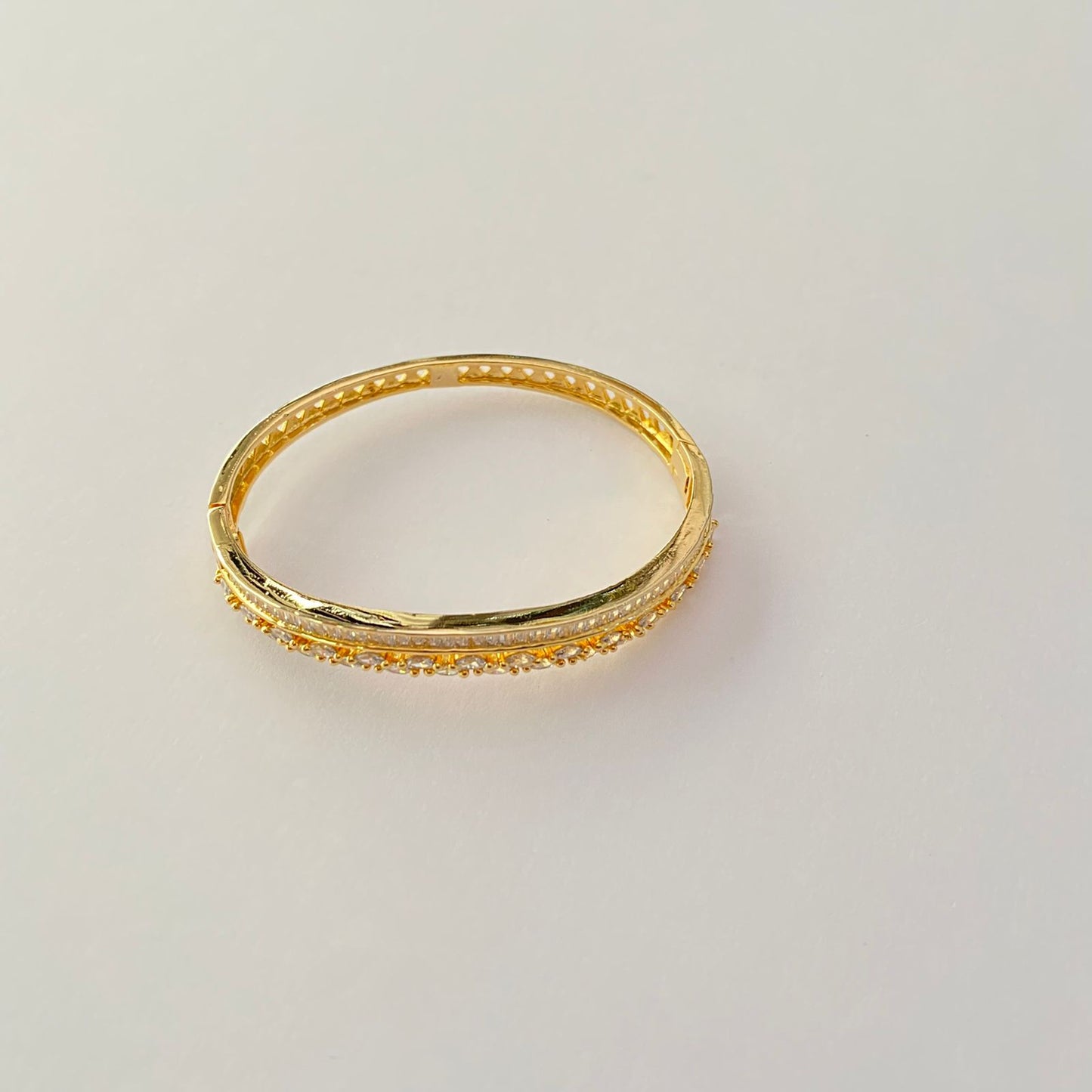 Gold Plated Sleek Bracelet