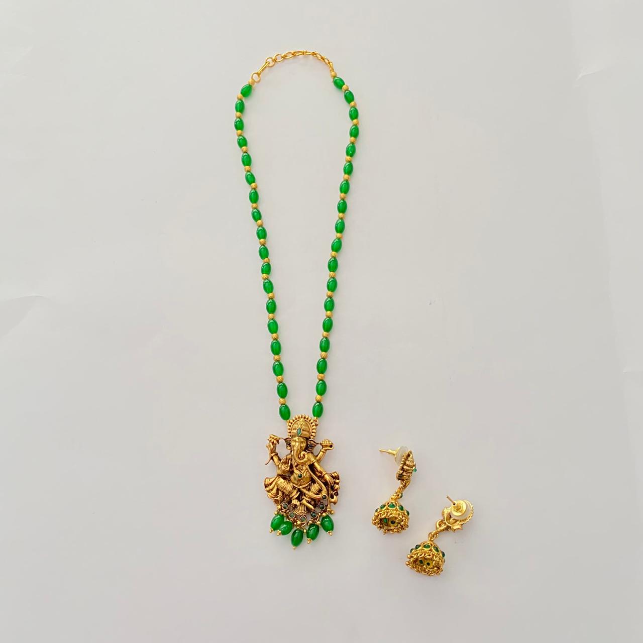 Emerald Antique Gold Plated Traditional Temple features Ganesha Pendant Set