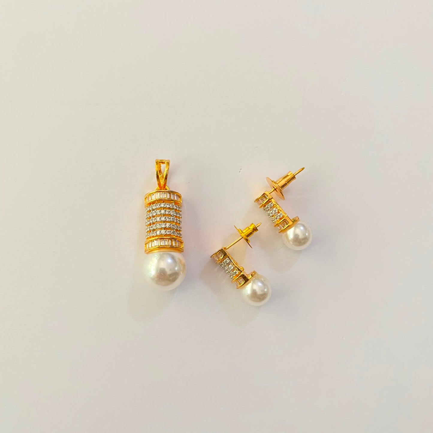 Gold Plated Pearl Pendant Set