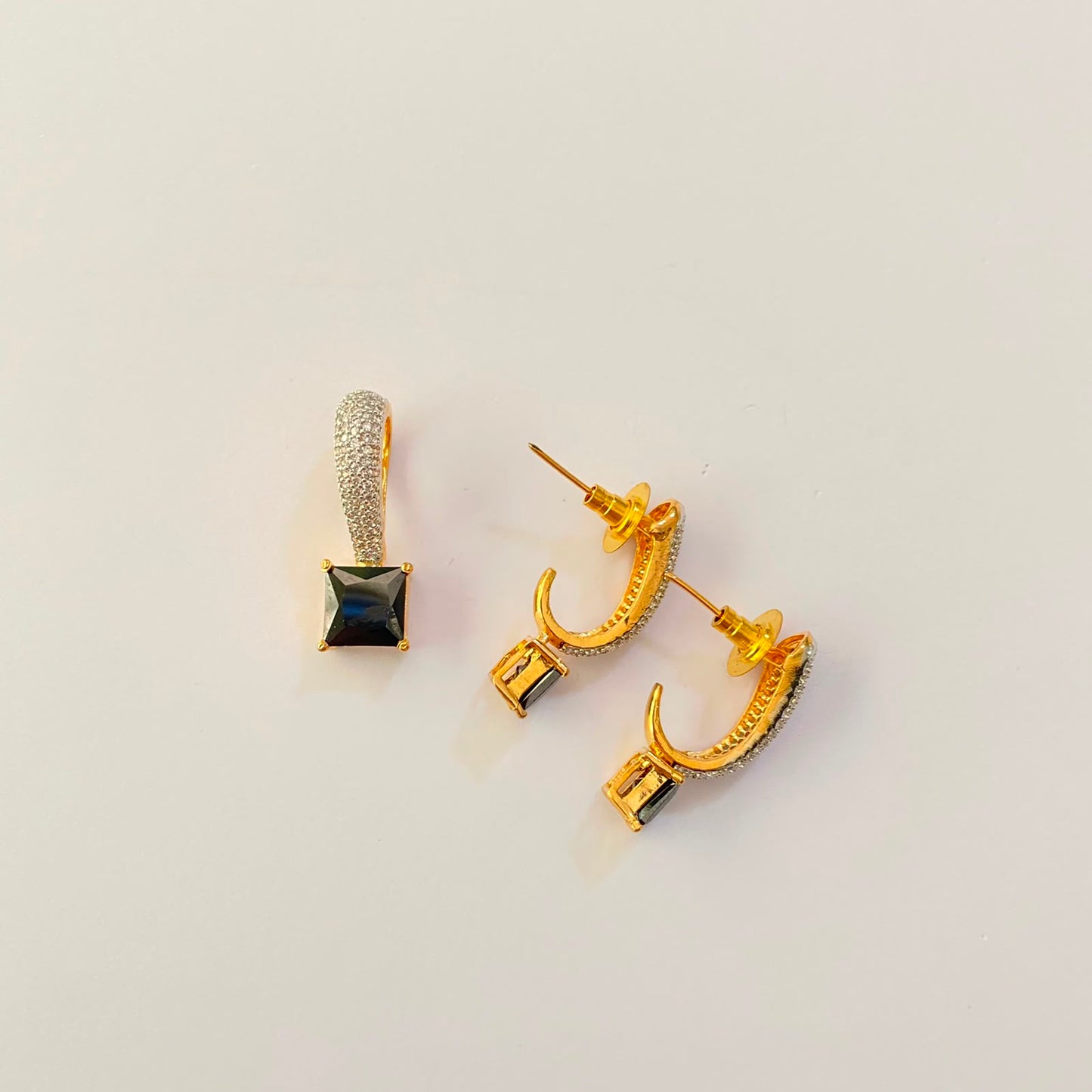 Bark Blue Gold Plated Pendant Set