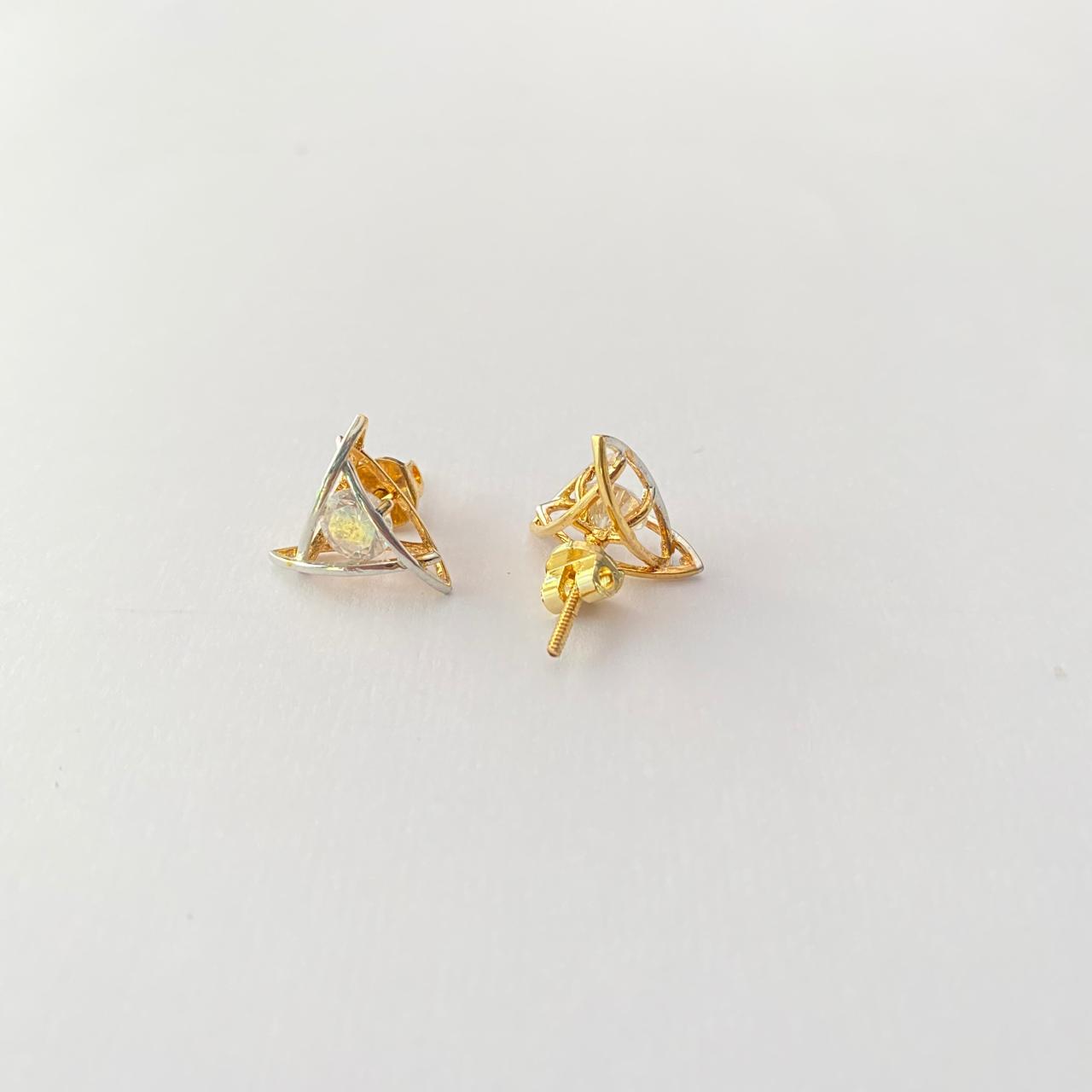 Gold Plated Triangular Shape Frame Work With Single Stone Solitaire