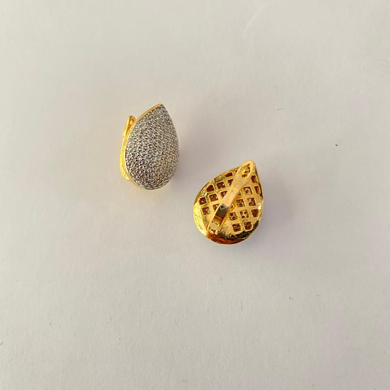 Gold Plated Drop Design with Back Clip Stud