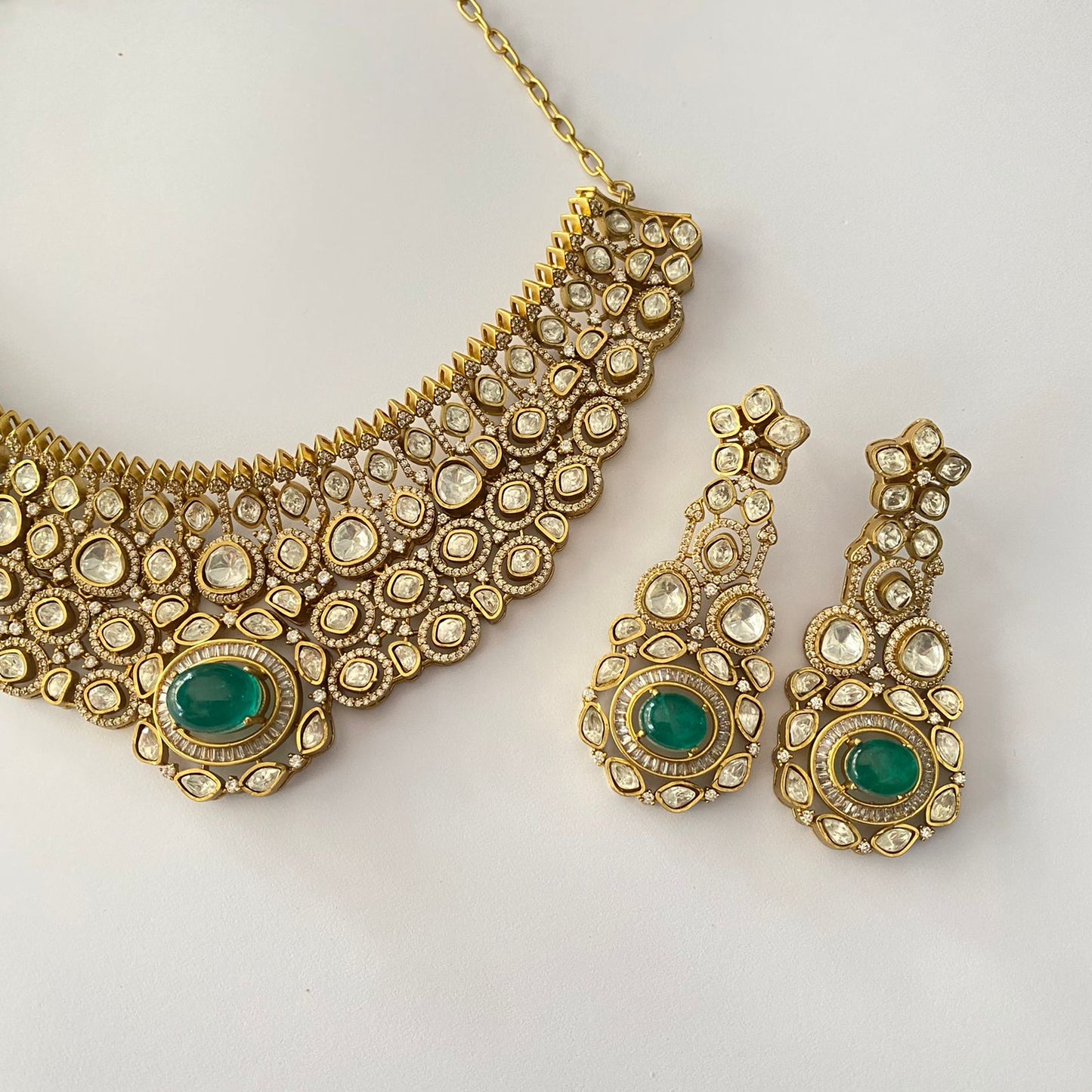Green stone Antique Gold fusion Necklace