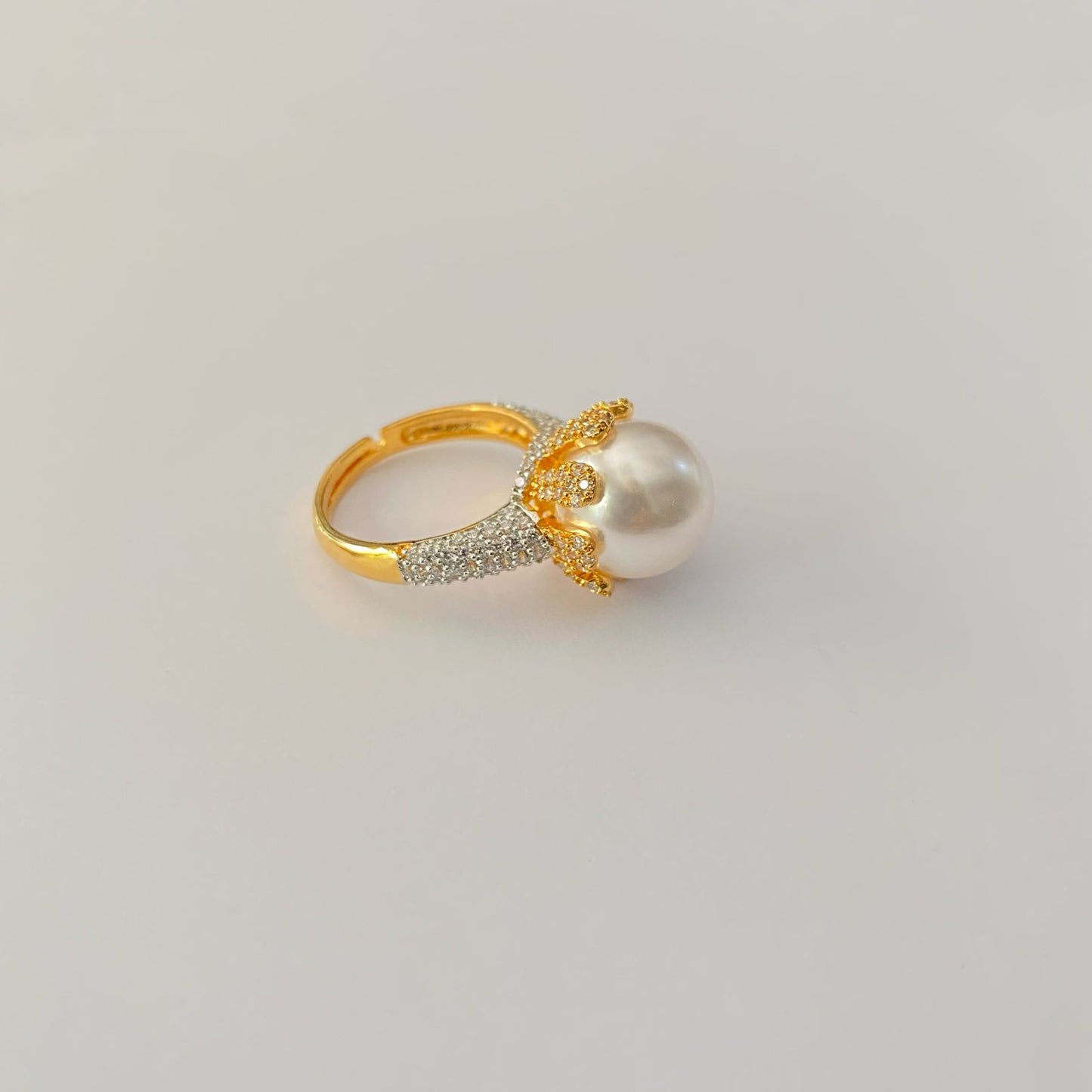 Classy pearl Gold Plated Adjustable Ring