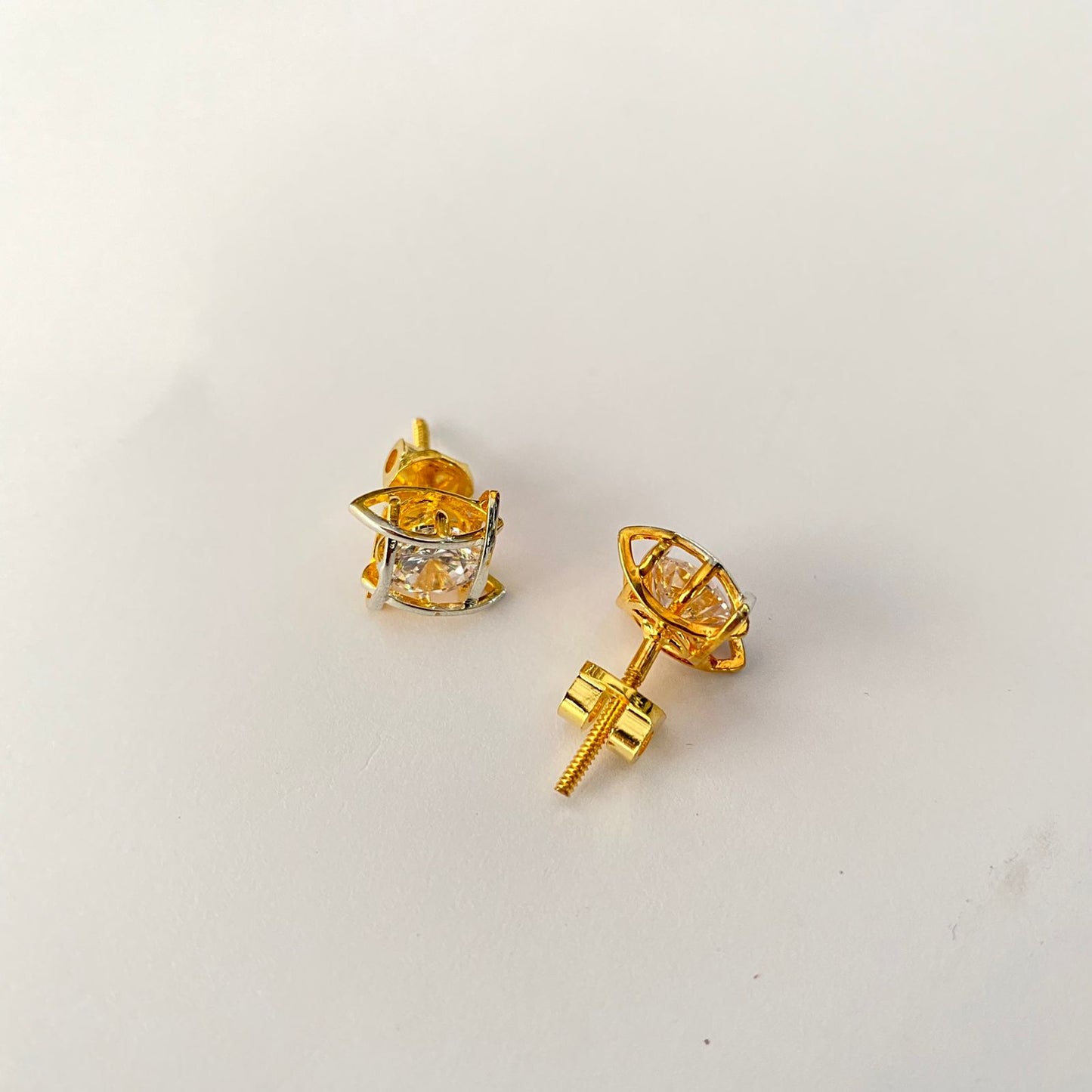 Gold Plated Screw Back Solitaire