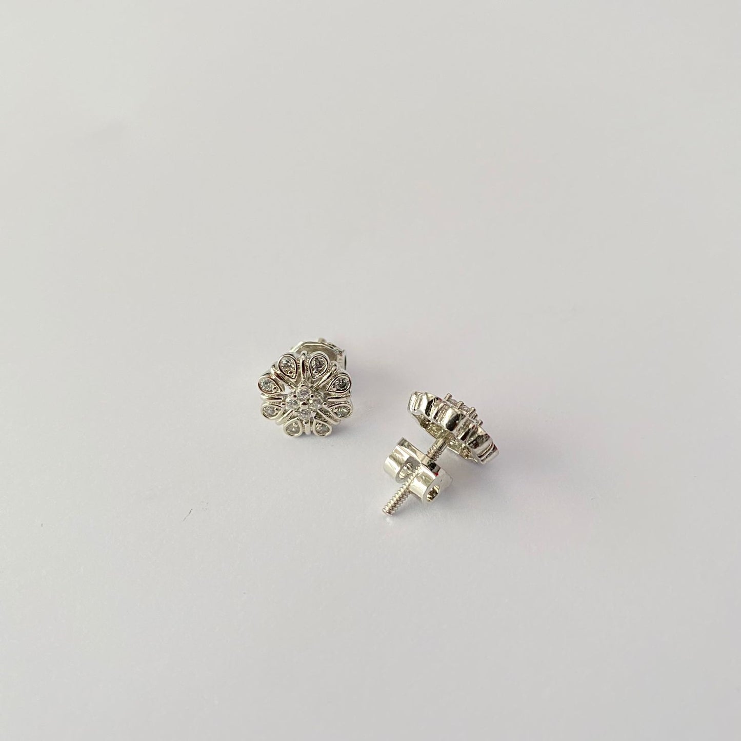 Back Screw Silver Plated Solitaire