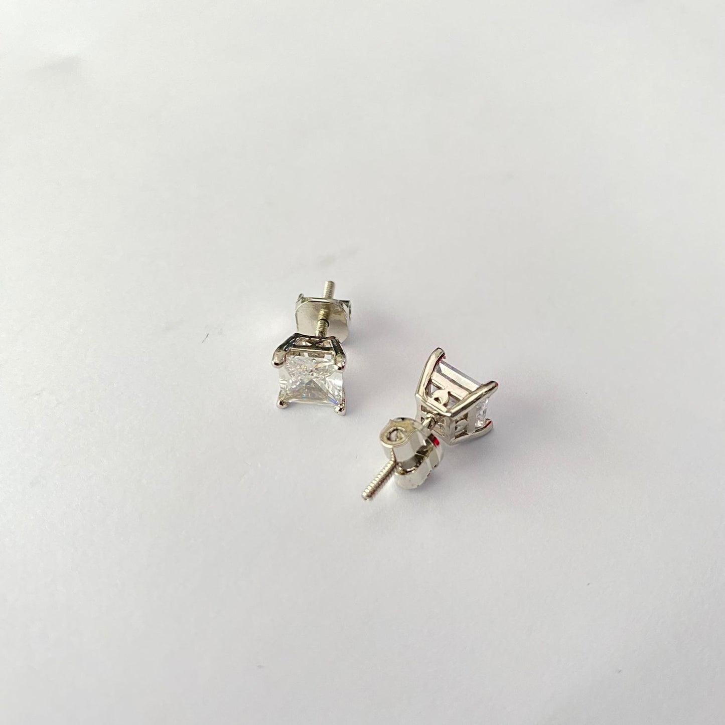 Square Shape Silver Plated Screw Back Solitaire