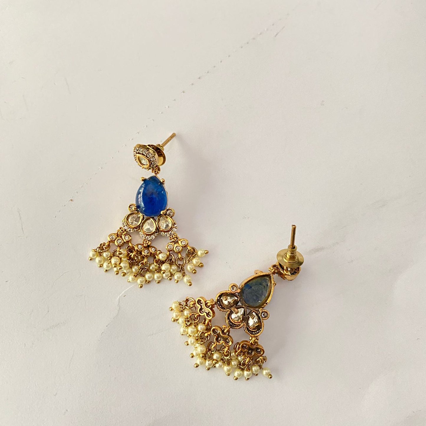 Antique Gold Plated Blue Kundan Earring