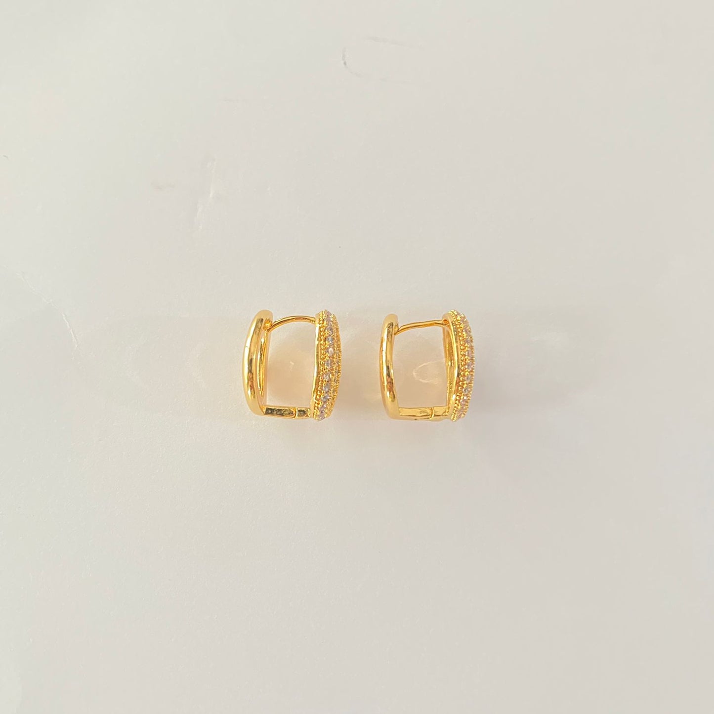 Stylish Round Openable Hoop Earring