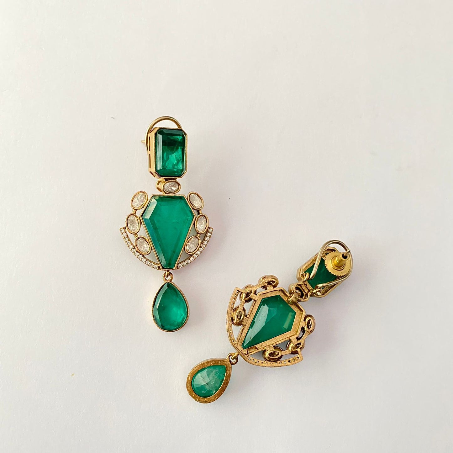 Antique Gold Green Stone Kundan Necklace Set