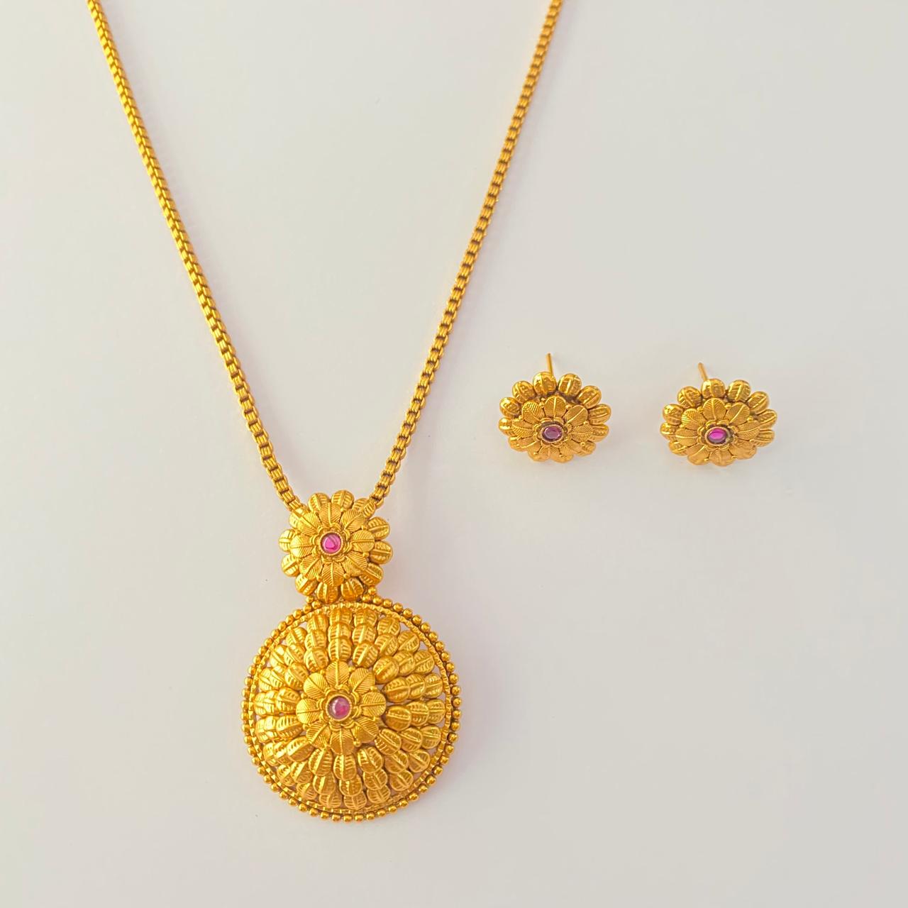 Antique Gold Plated Ruby Stone pendant set