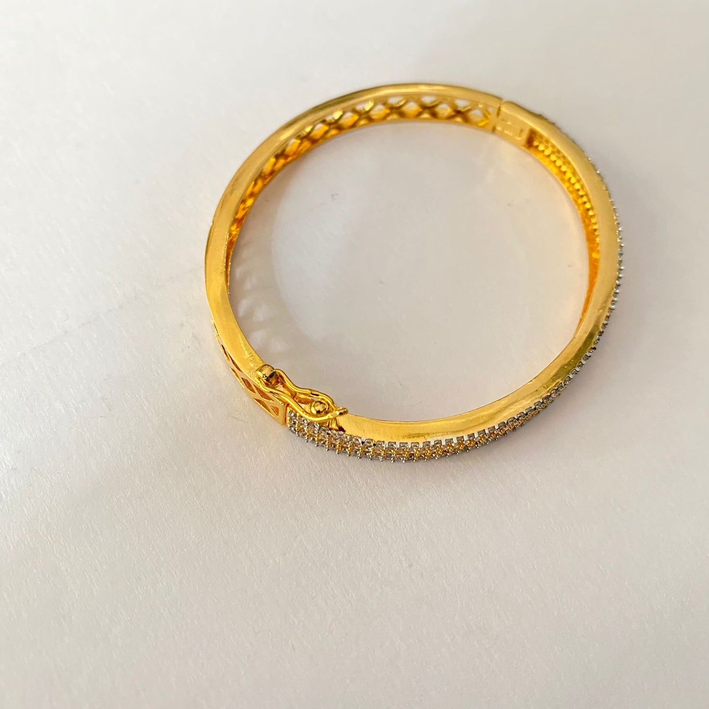 Gold Plated Sleek Bracelet