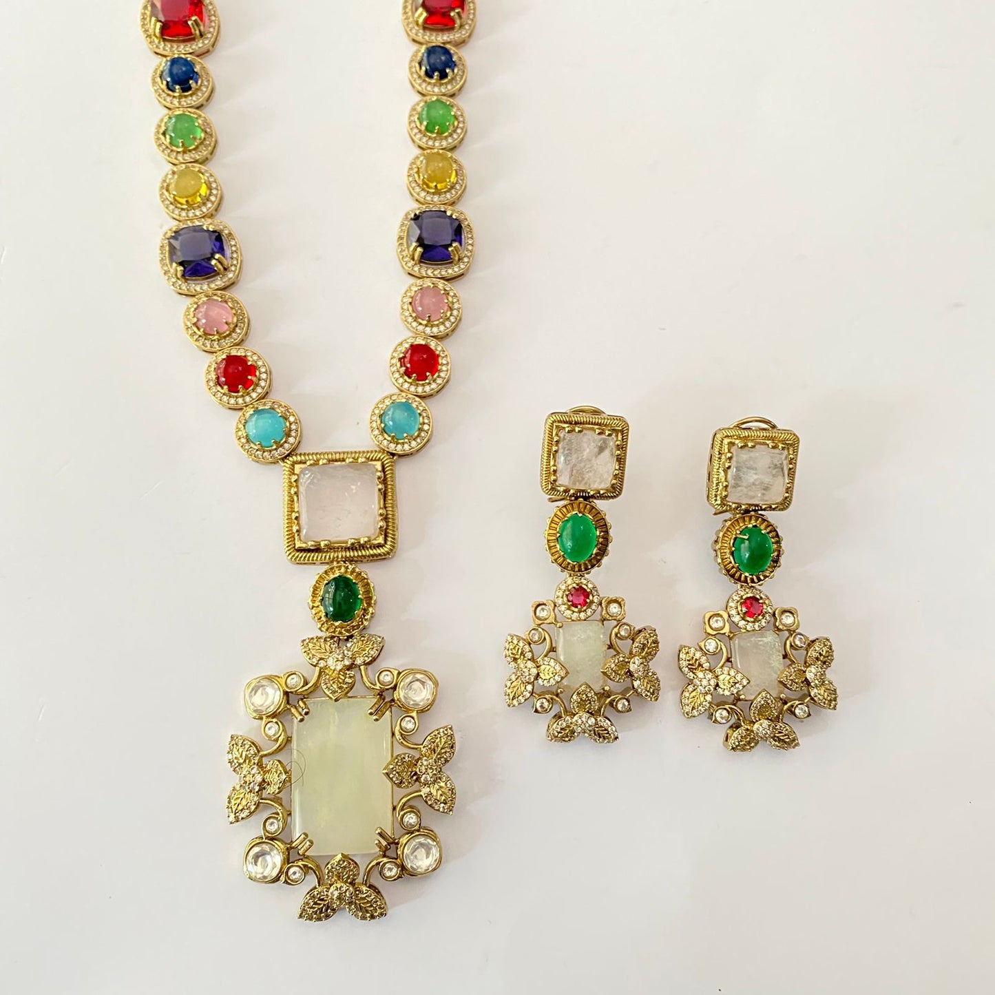 Long Multi Sabyasachi Necklace Set