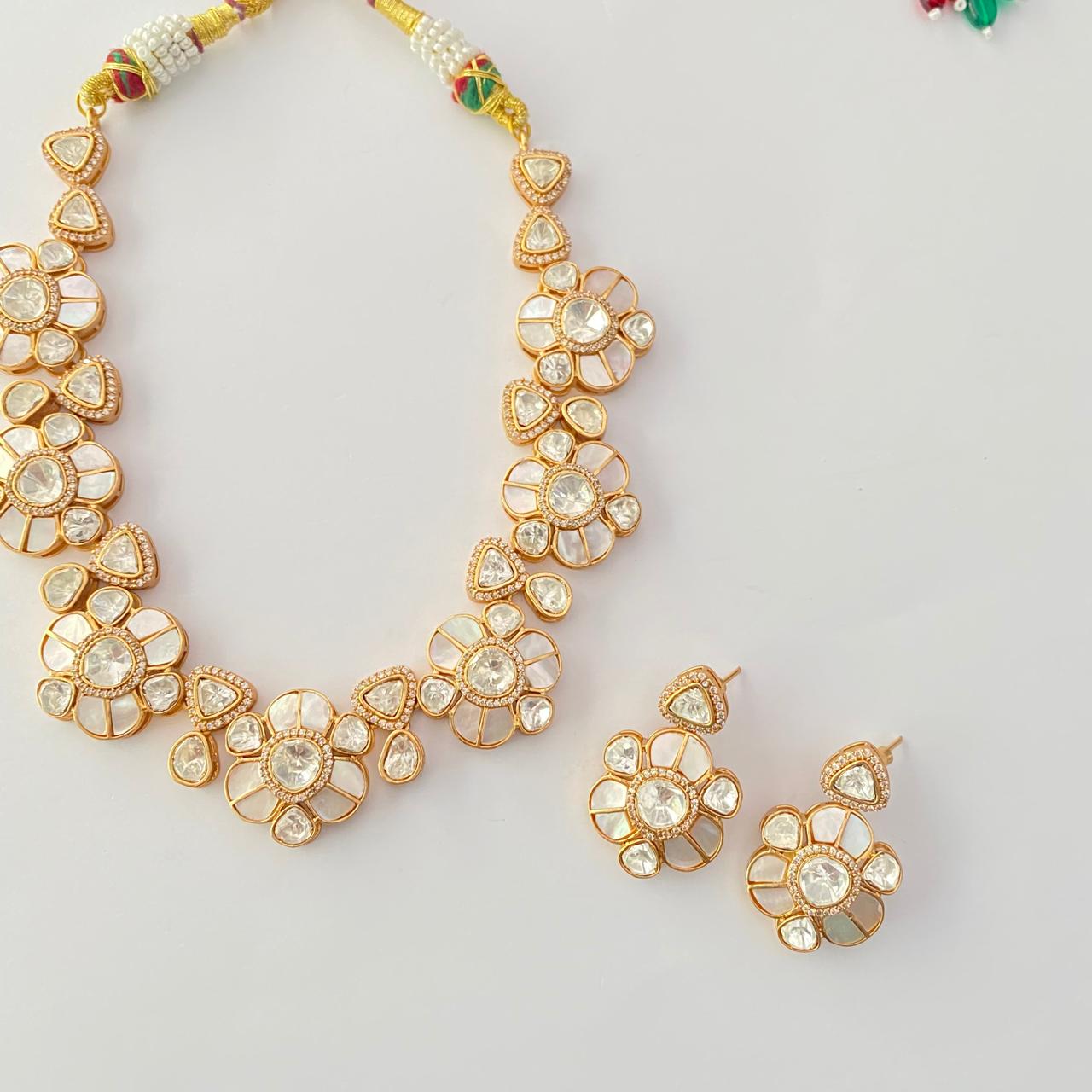 Gold Plated Mother Pearl Flower Necklace Set