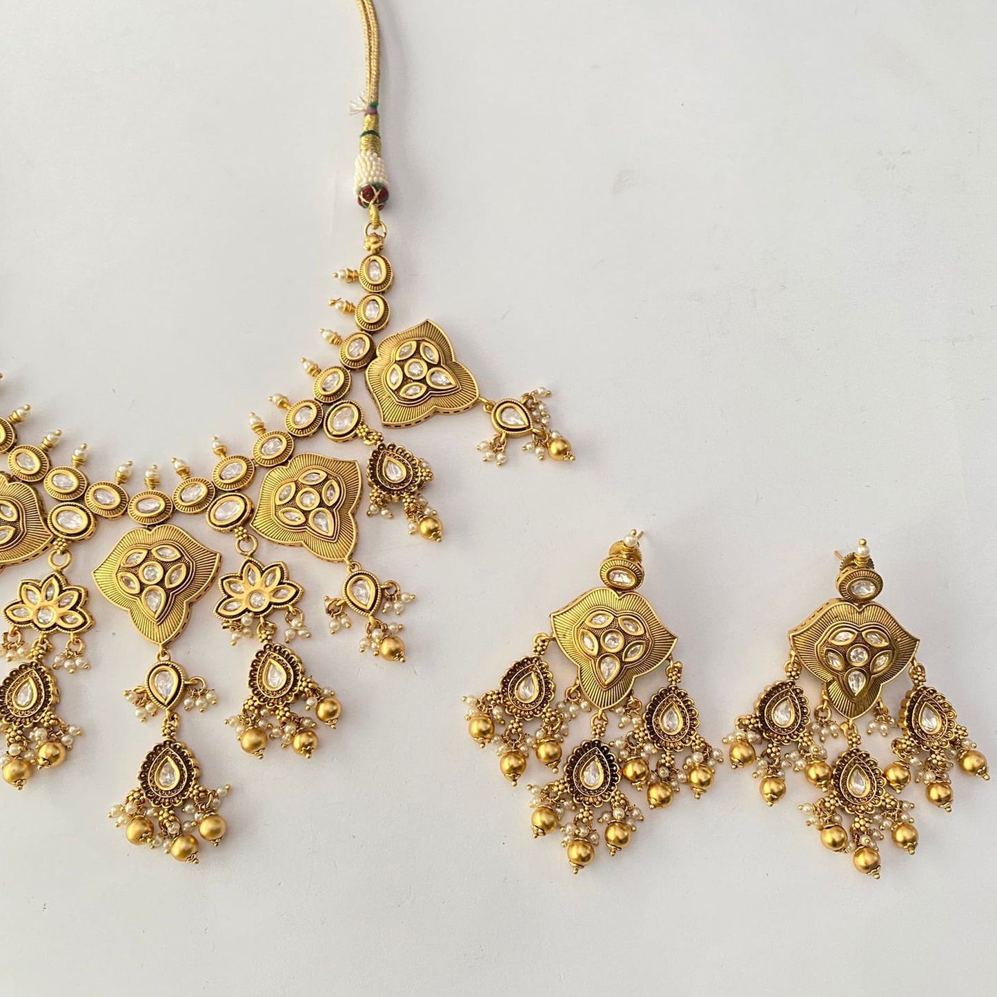 Antique Kundan Gold Plated Necklace Set
