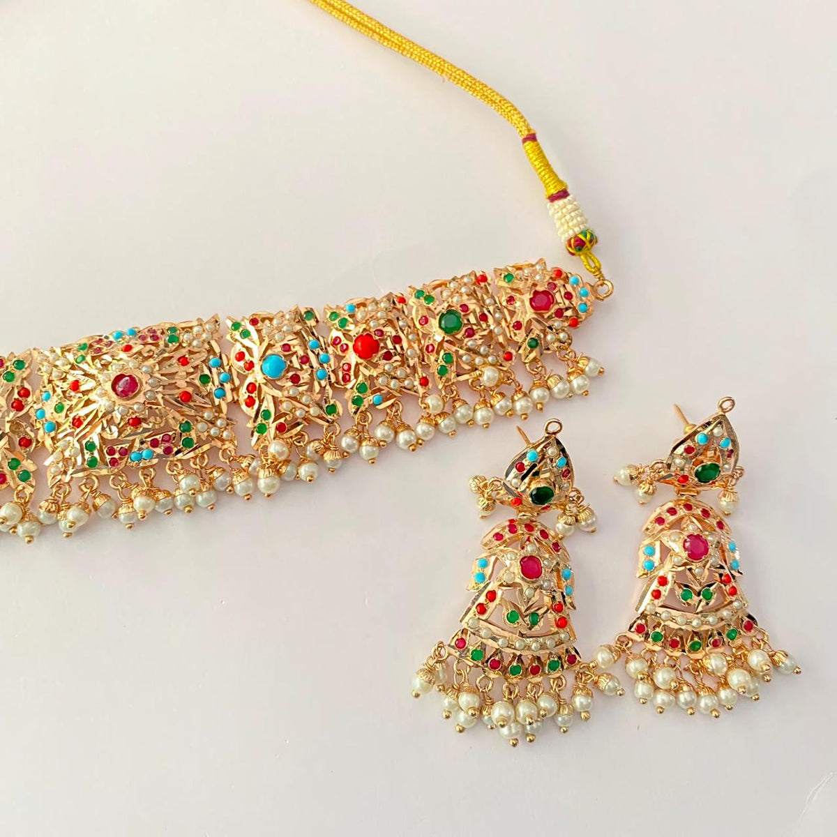 Multi Jadau Choker Set