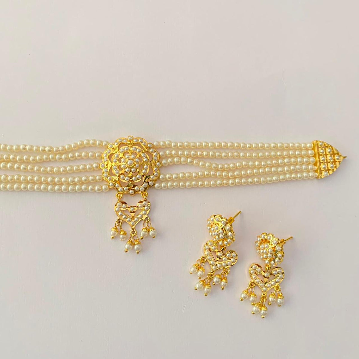 Gold Plated Pearl Jadau Choker Set