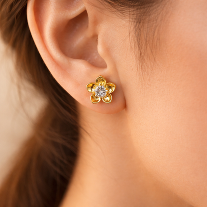 Flower Design Gold Plated Back Screw Solitaire