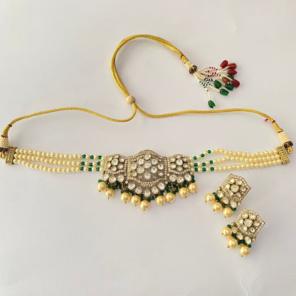 Pearl Choker Necklace With Kundan Droplets