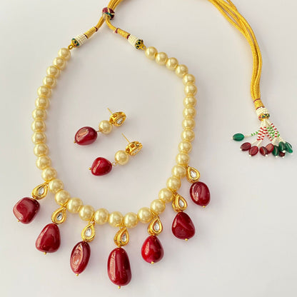 OFF WHITE PEARLKUNDAN TRADITIONAL NECKLACE WITH EARRING