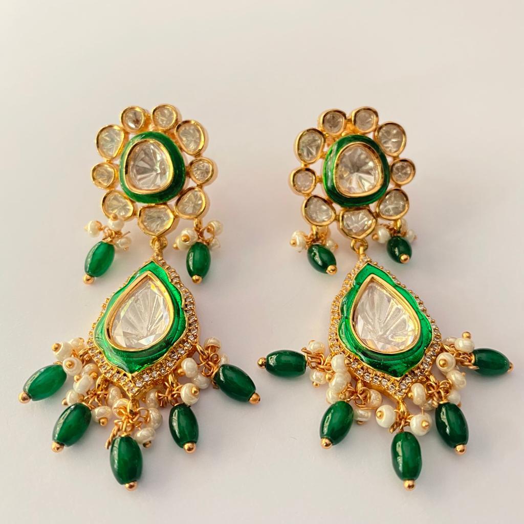 Polki Gold plated emerald with little pearl earring