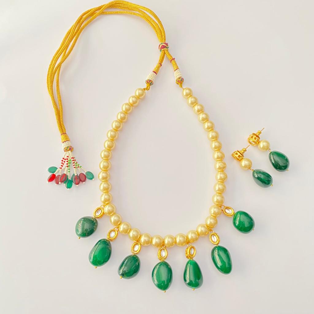 Kundan Off White Pearl Emerald Necklace with Earring For Women