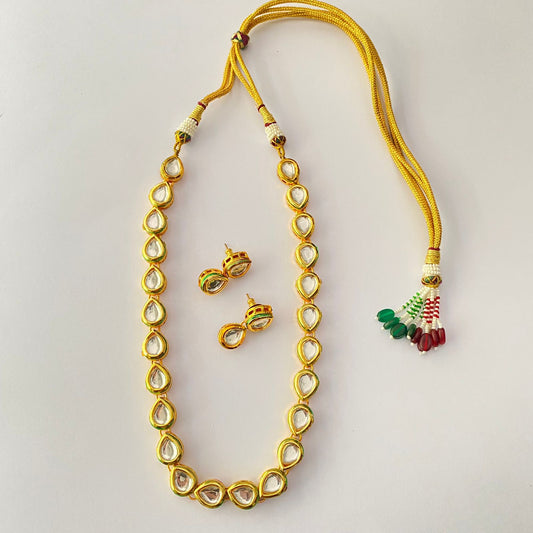 Emerald Kundan Necklace Set
