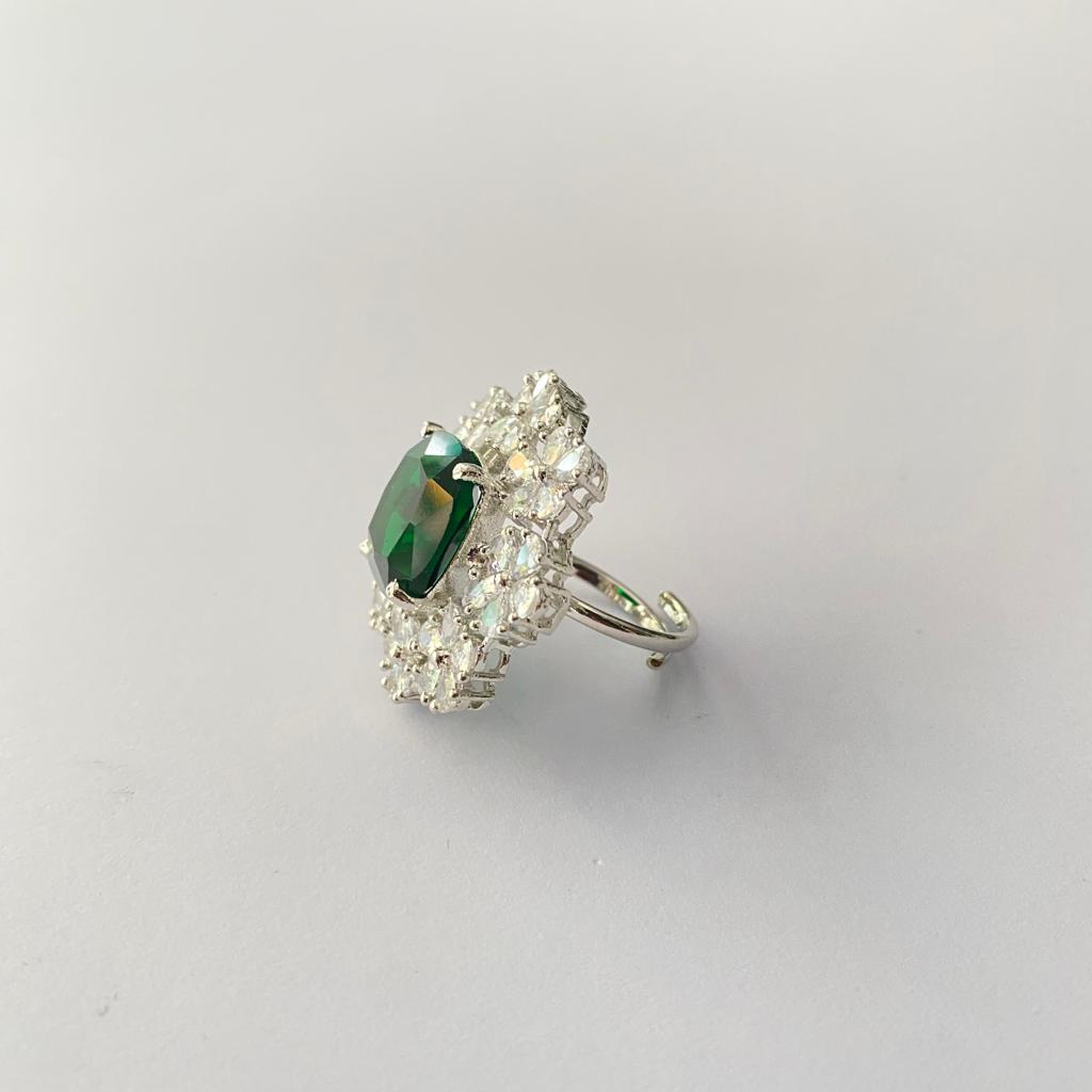 Emerald Diamond Latest Classic Ring